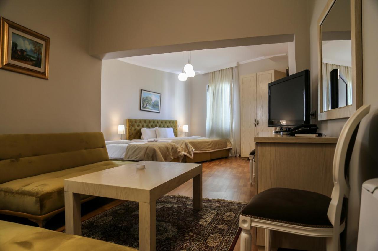 Vila Arber Golem  Dış mekan fotoğraf